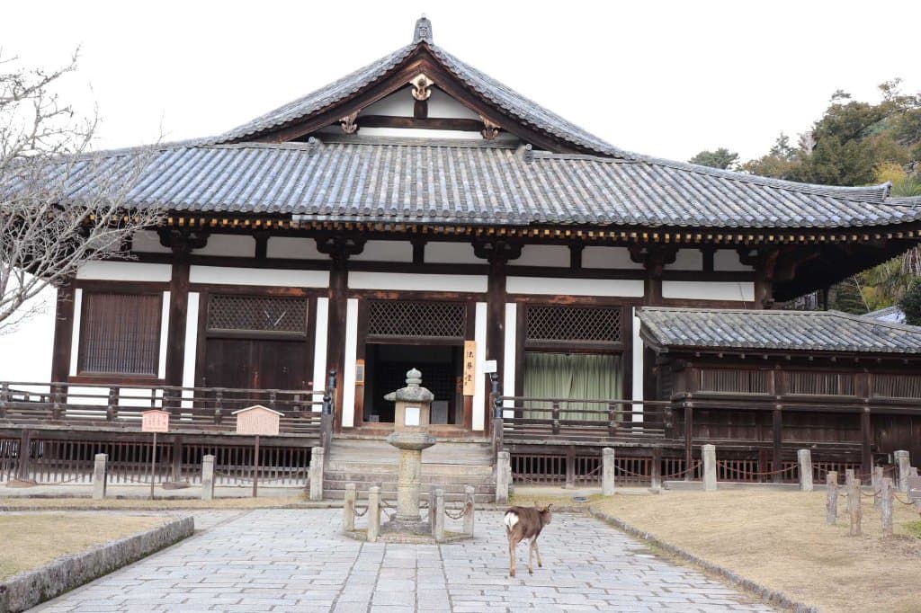 Todai-ji Hokkedo Sangatsu-do