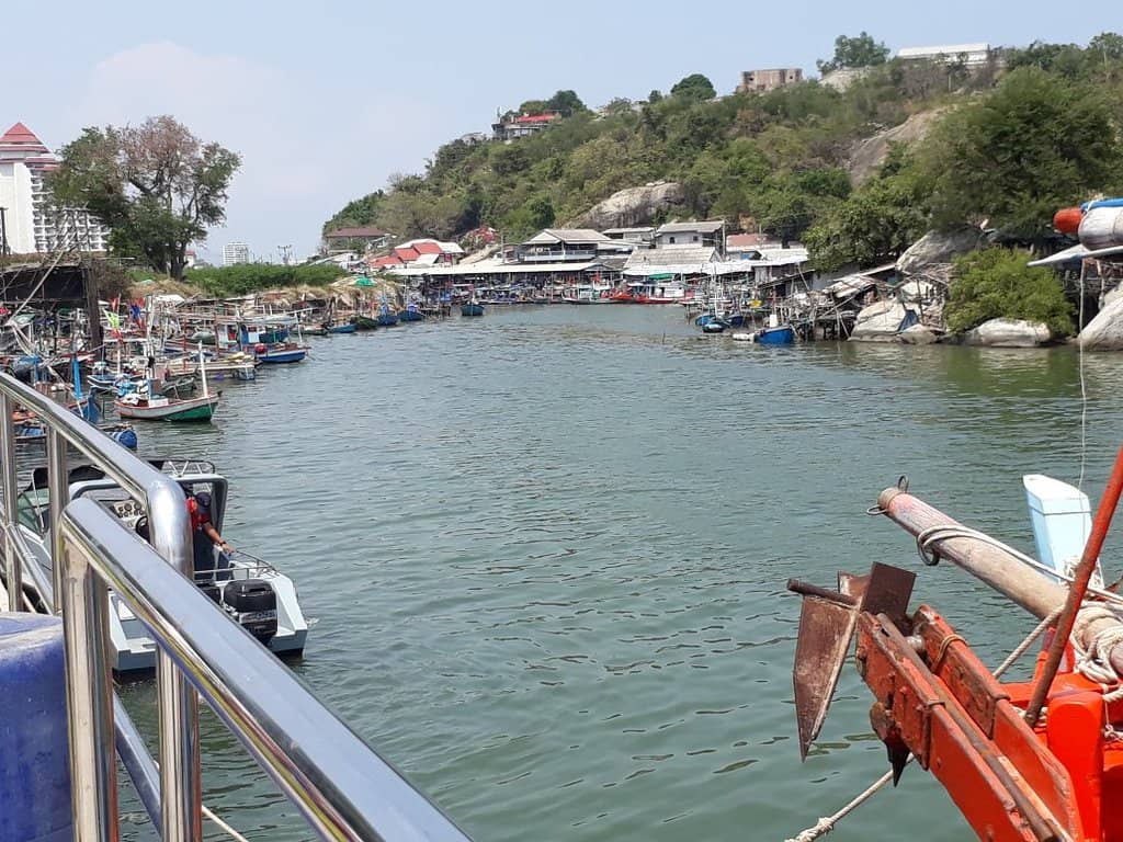 Khao Takiab Beach