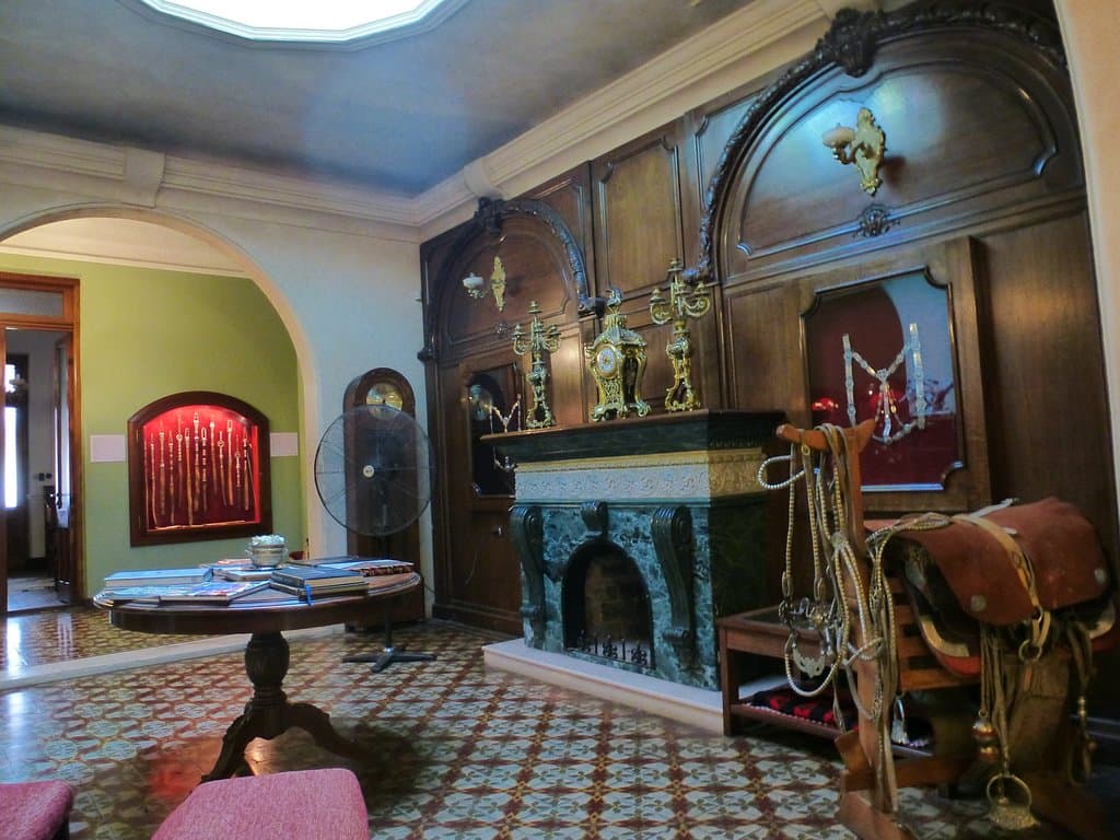 Amplias salas, llenas de historia