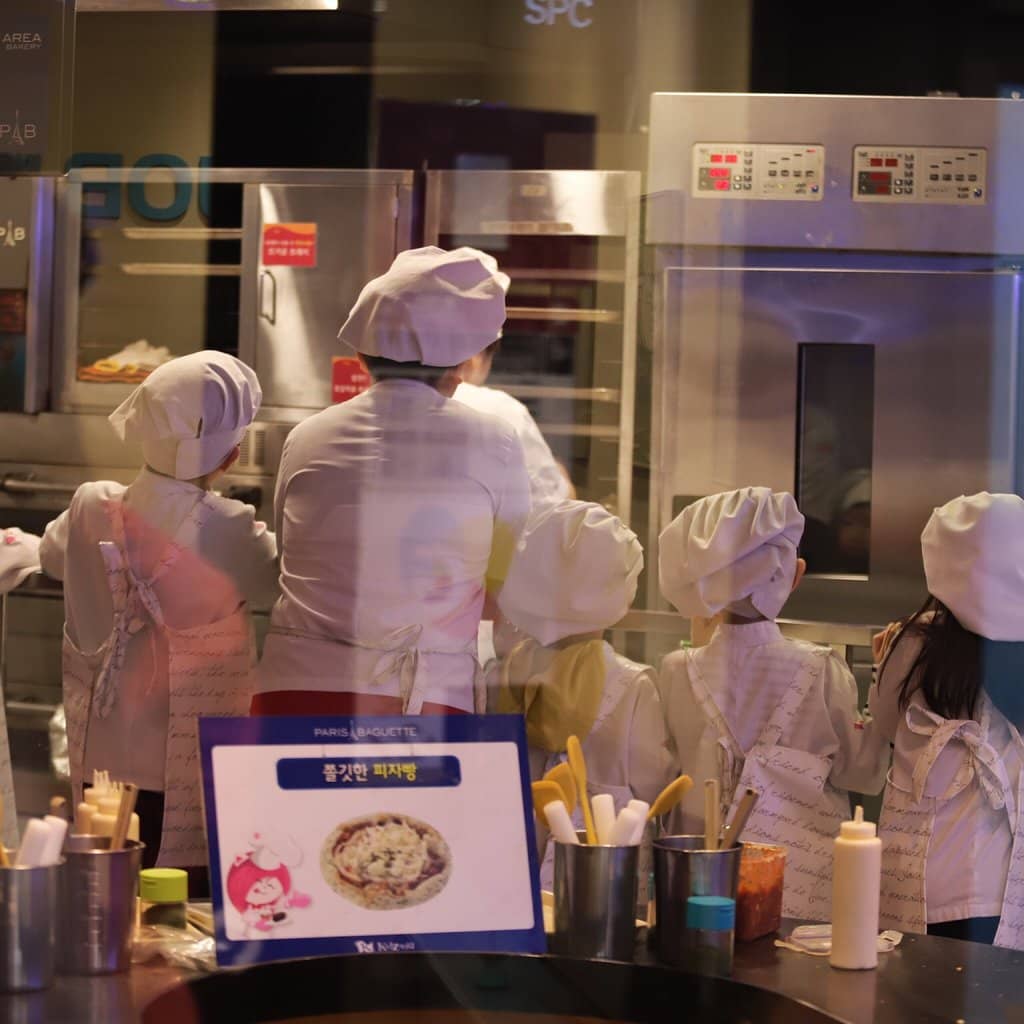 Lotte World Mall Exploration