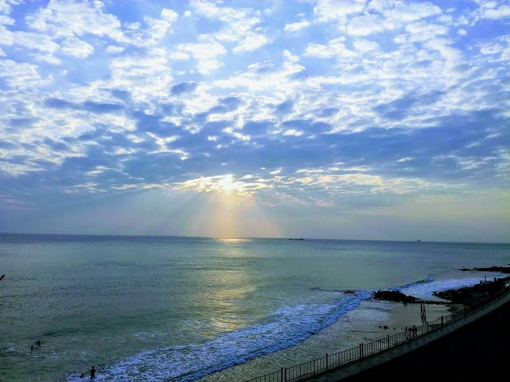 Lovely quiet beach, especially when the tide is out. Great spot to watch the sunset.