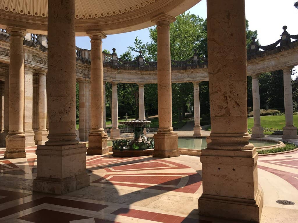 Stunning 18th-Century Architecture