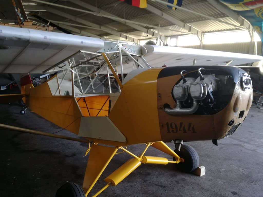 Cockpit Access