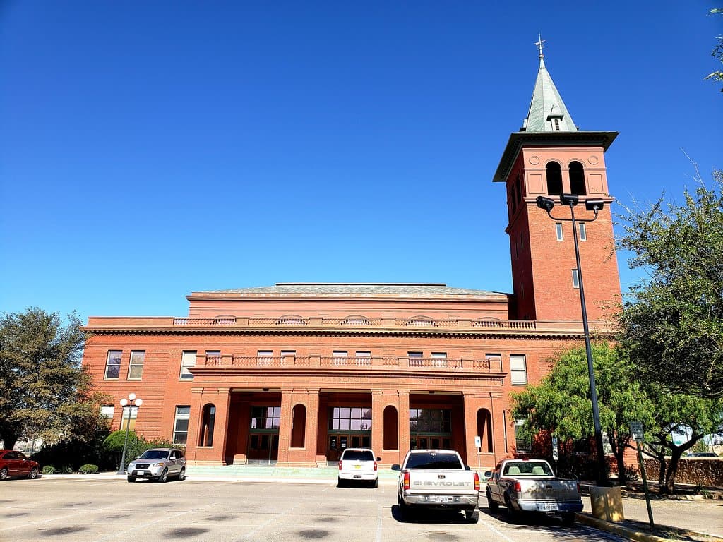 Free place to park....