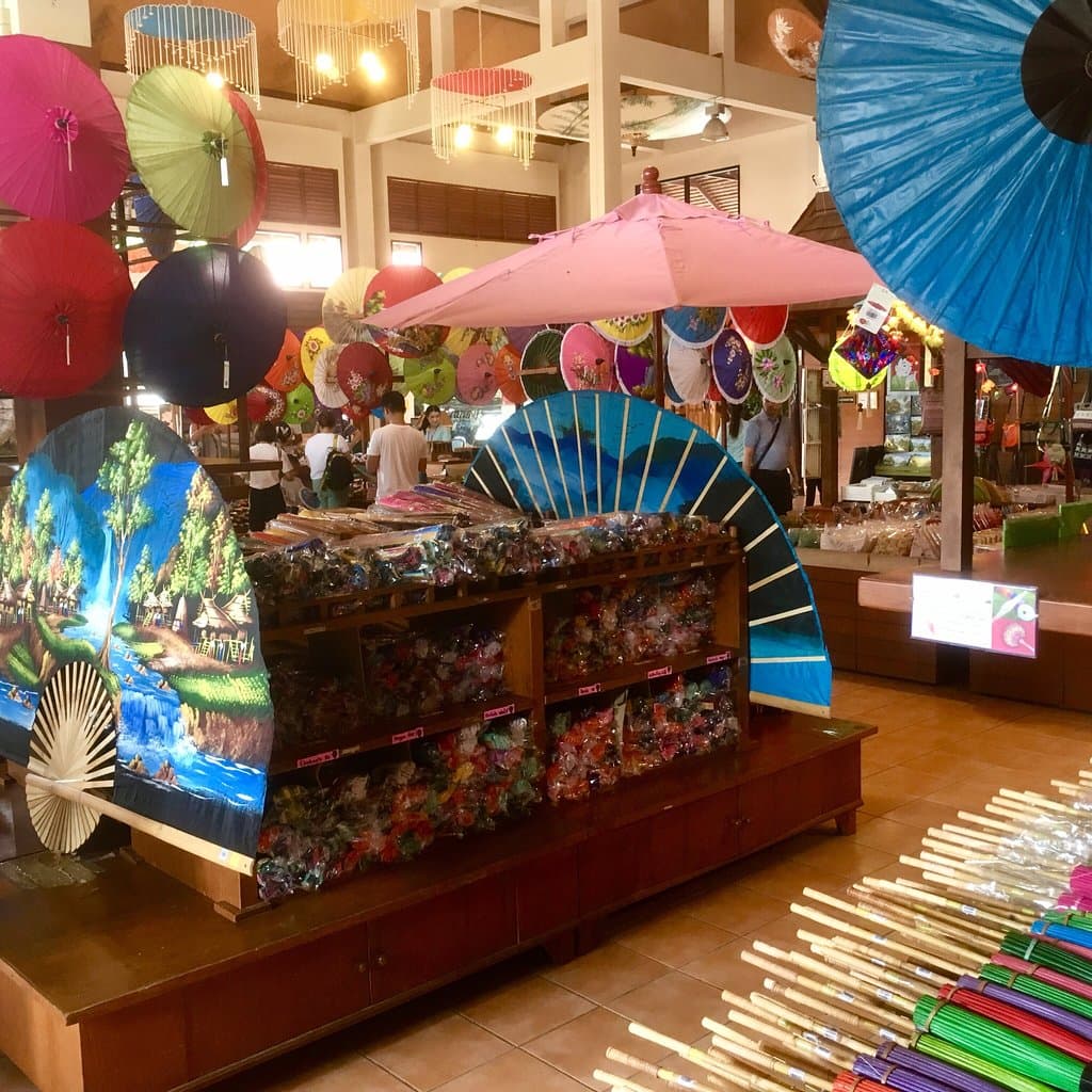 Bo Sang Umbrella Village Chiang Mai