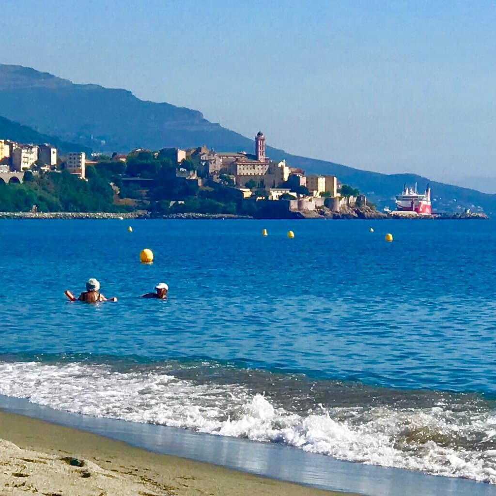 Arinella Beach