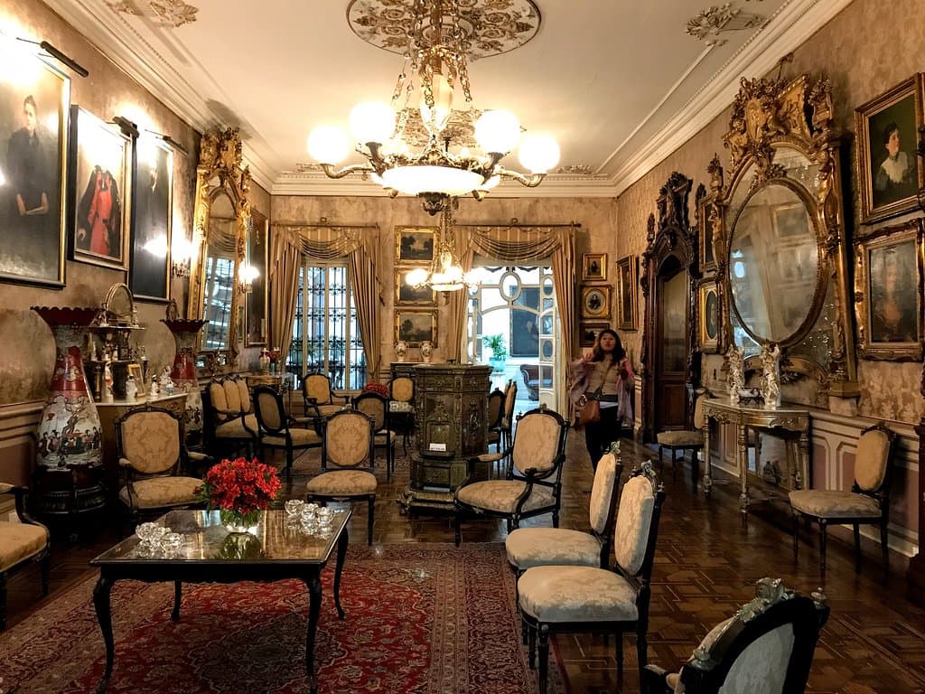 Salão onde antigamente eram realizados bailes