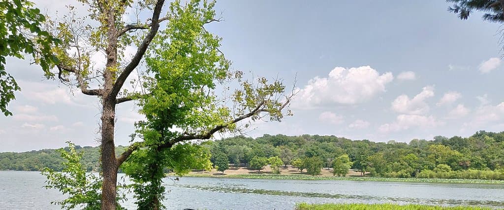 Wyandotte County Lake Park