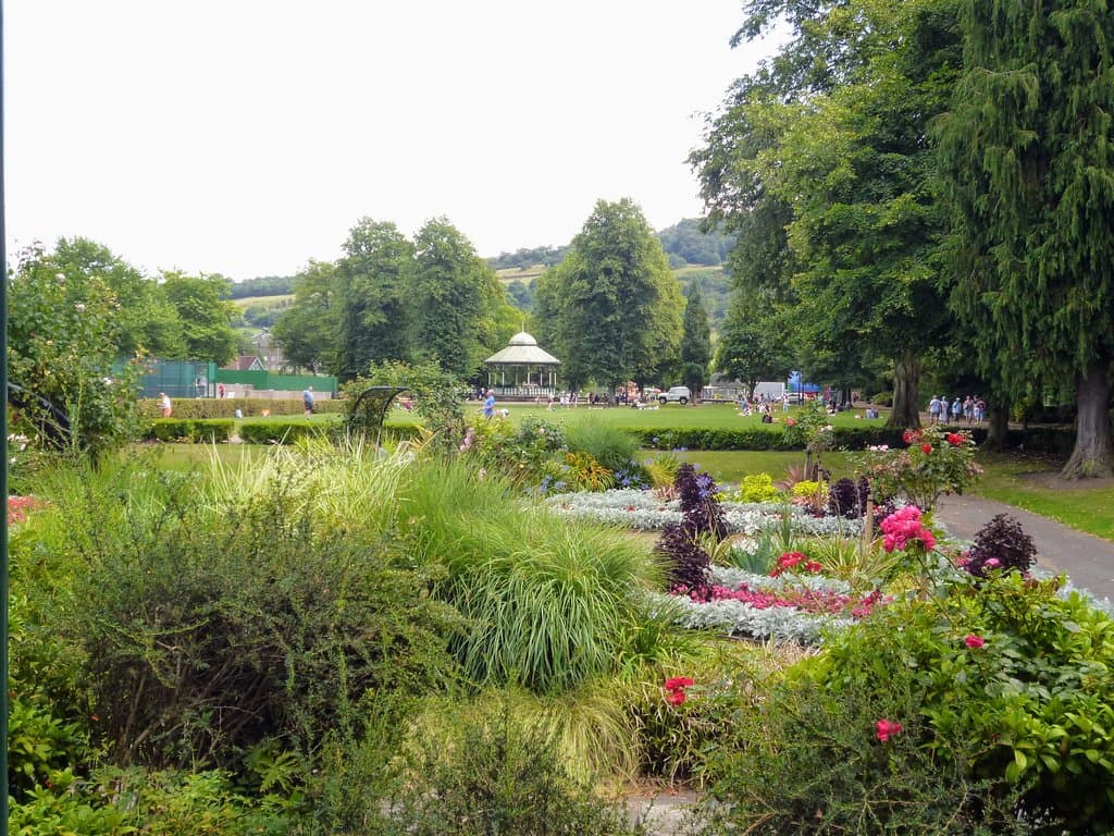 Hall Leys Park
