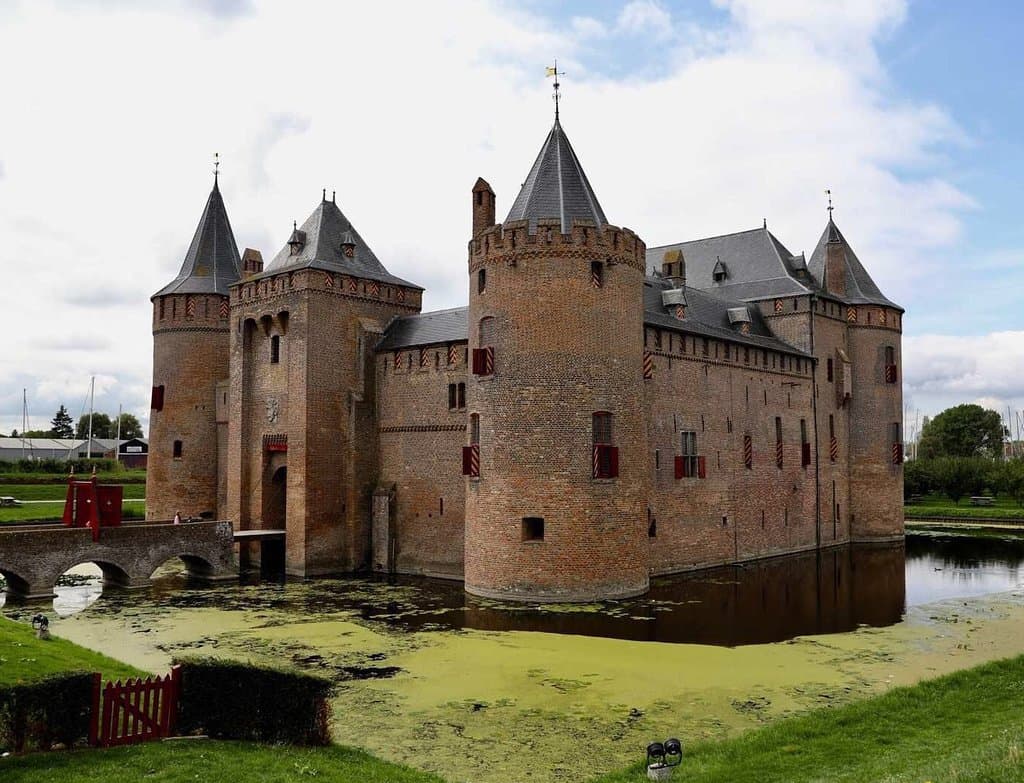 Muiden Castle