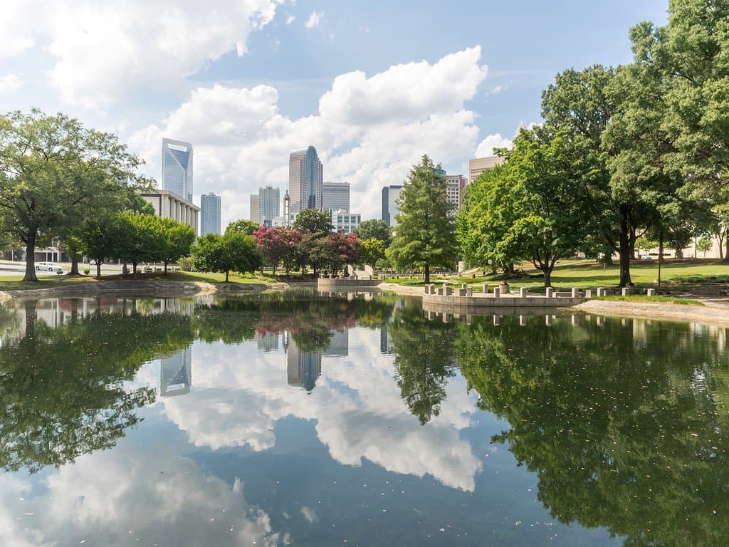 Marshall Park in Charlotte, North Carolina (© Ben Walther)