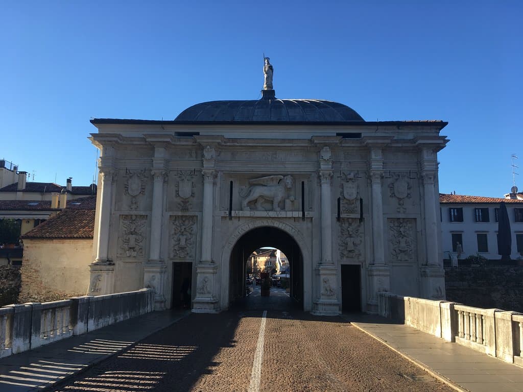 Porta San Tommaso