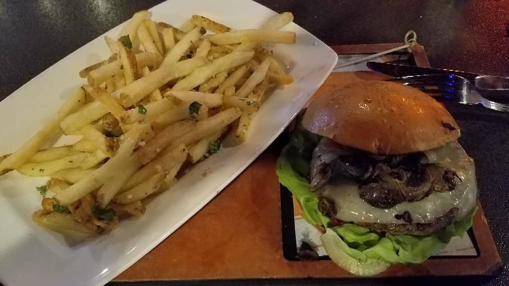 Vibrant CityWalk Location