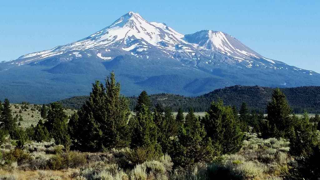 Mount Shasta 2 70a