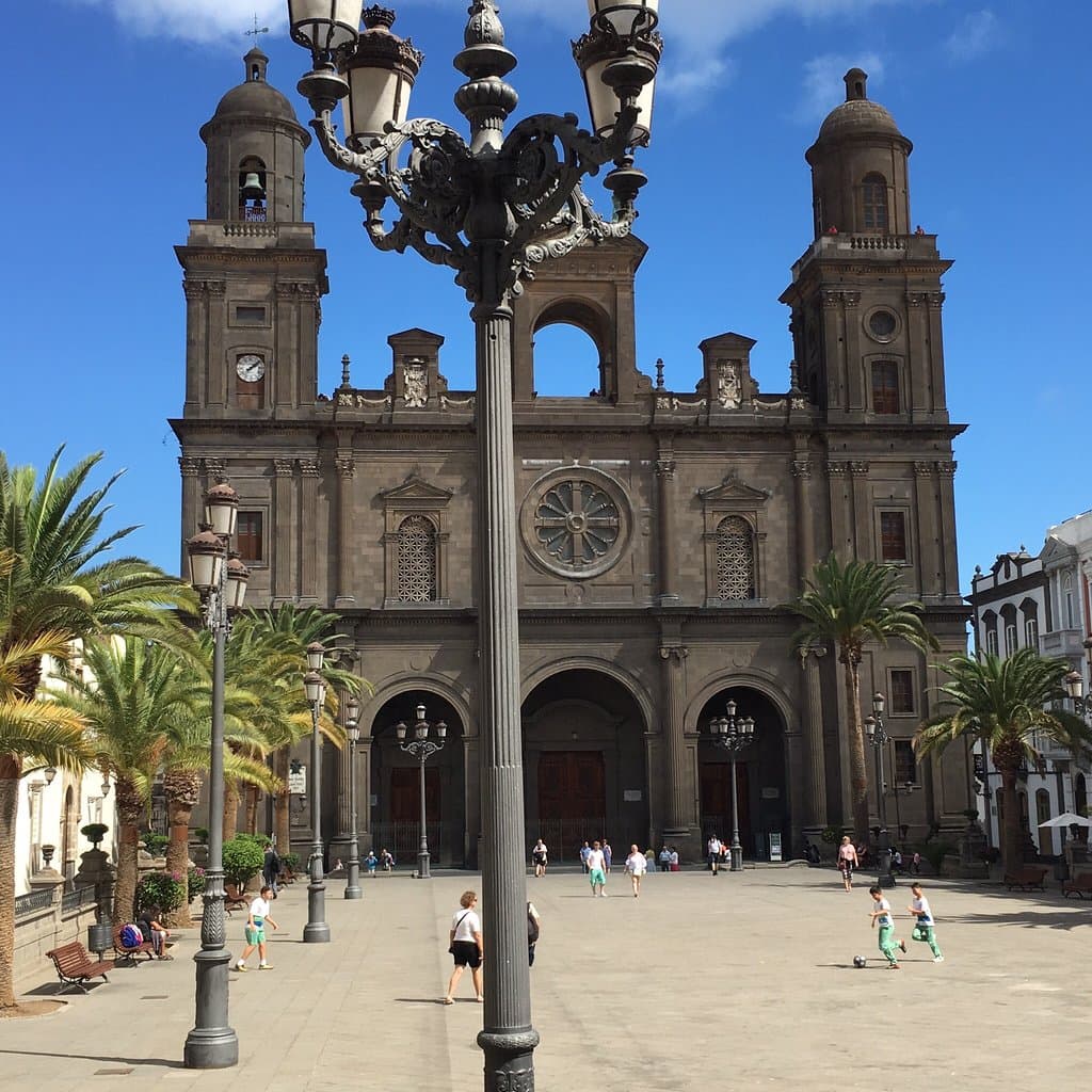 Vela Latina Monument
