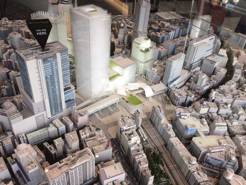 Convenient Lawson Stop