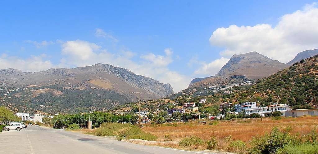 Rocky Outcrops for Snorkeling