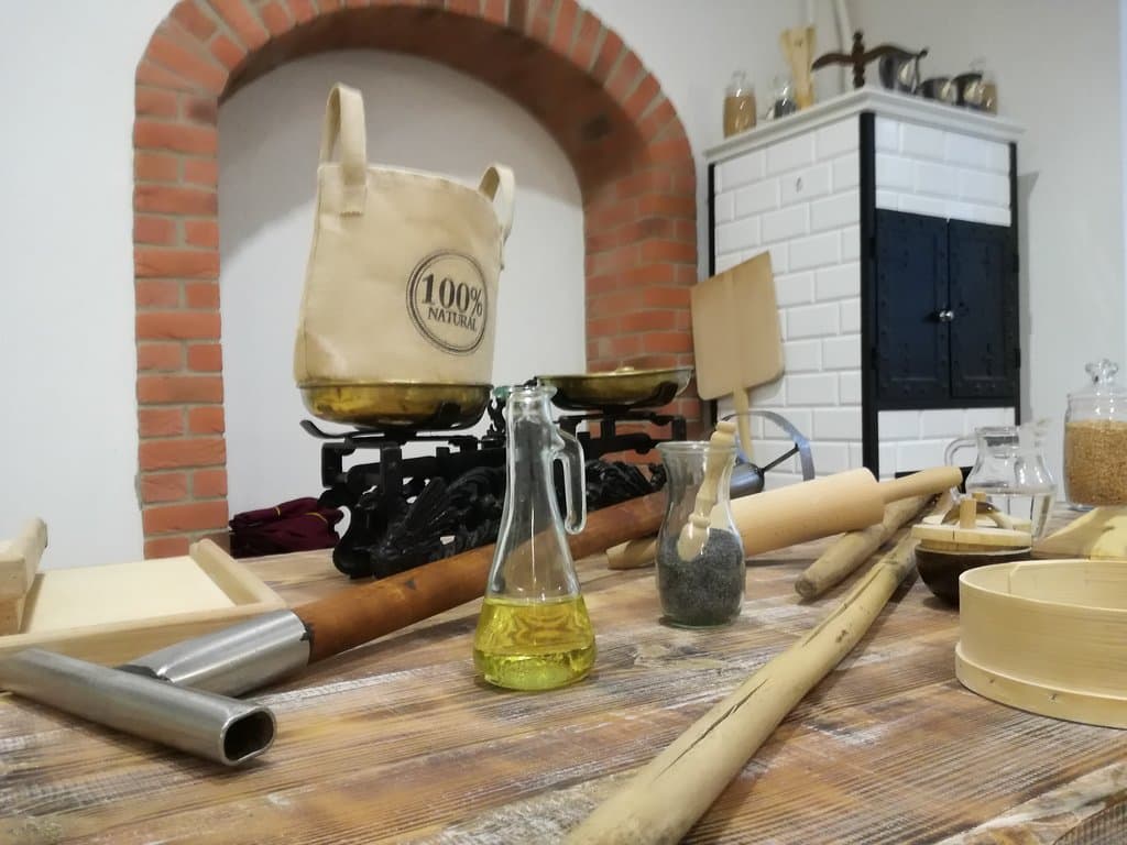 Wspólnie tworzymy przysmak Lubelszczyzny, a na końcu każdego pokazu zapraszamy na degustację.