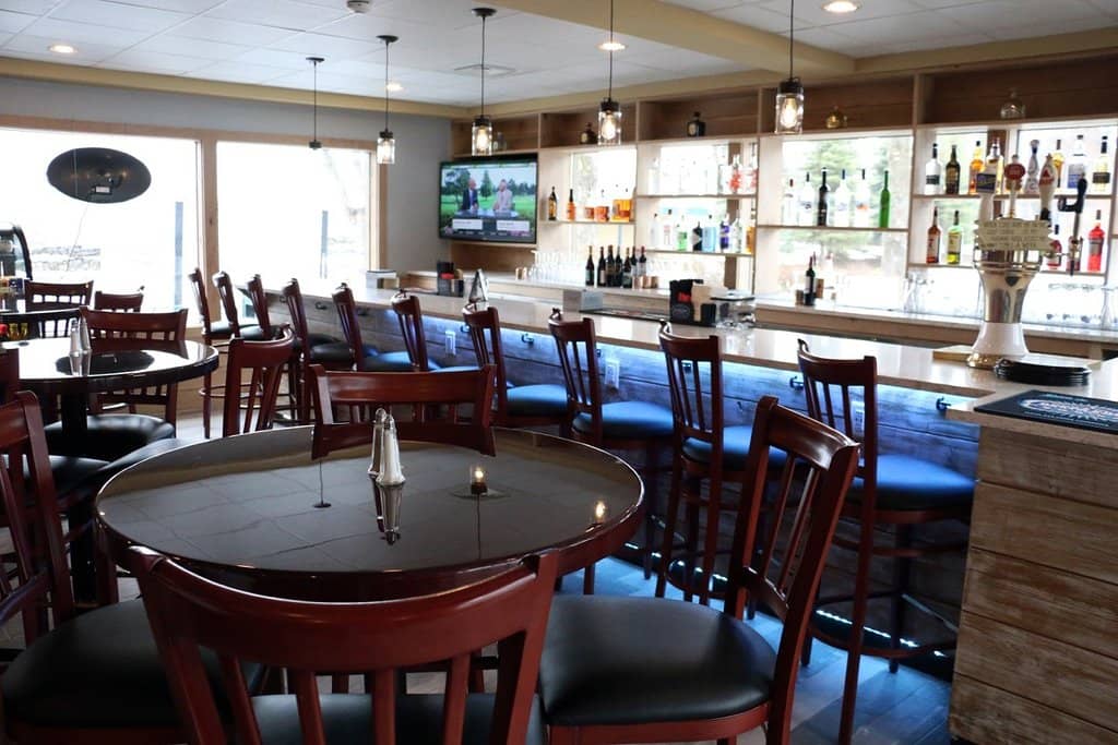 Mouthwatering Burgers & Cozy Atmosphere