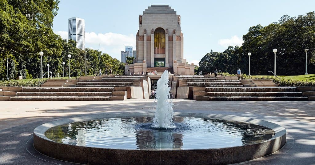 View of the Anzac Memorial and the new Centenary Extension Cascade from Liverpool Street. 
The Cascade and the Centenary Exnteion was built to mark the 100th anniversary of the First World War and finally realise Bruce Dellit's original vision