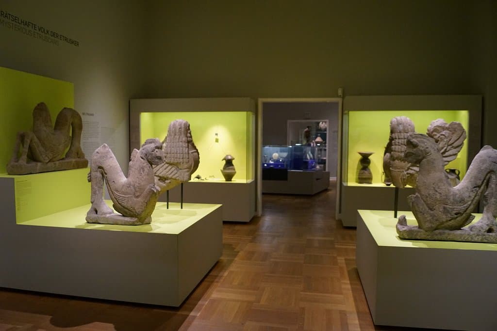 Museum fur Kunst und Gewerbe