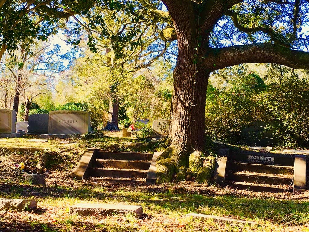 Nighttime Ghost Tours