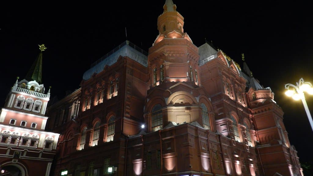 Edificio a lato