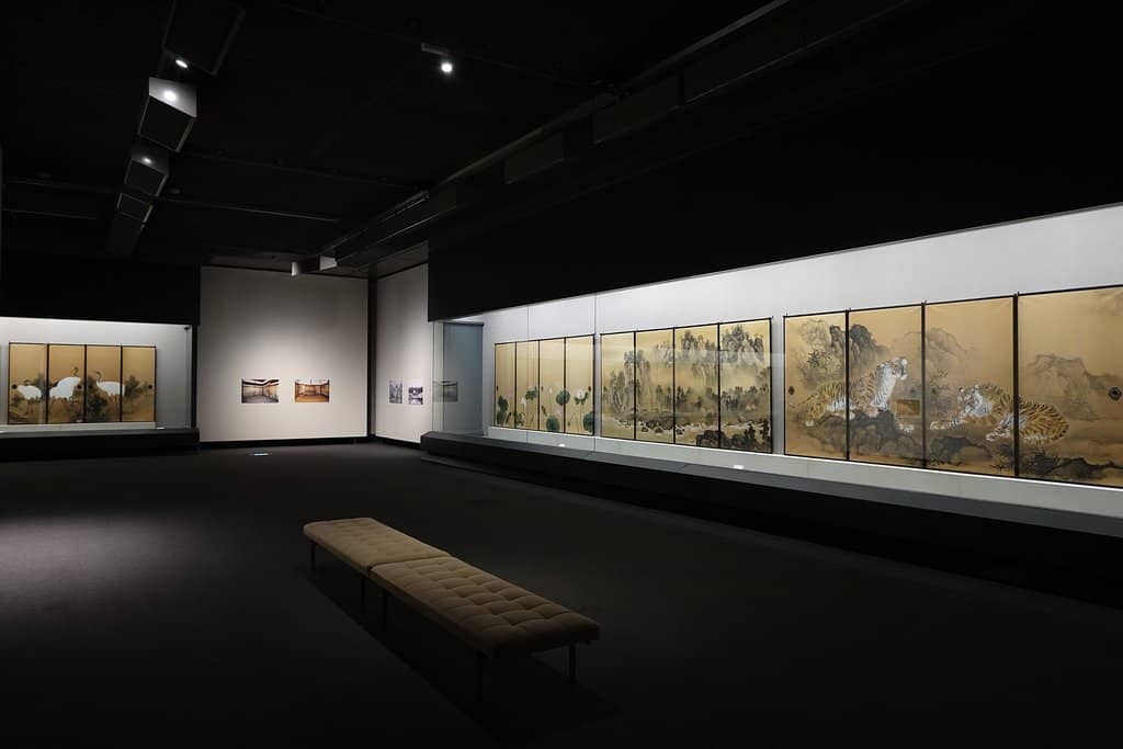 Yuichi Hirako's 'Origin'