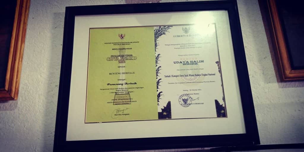 Traditional Chinese-Indonesian Architecture