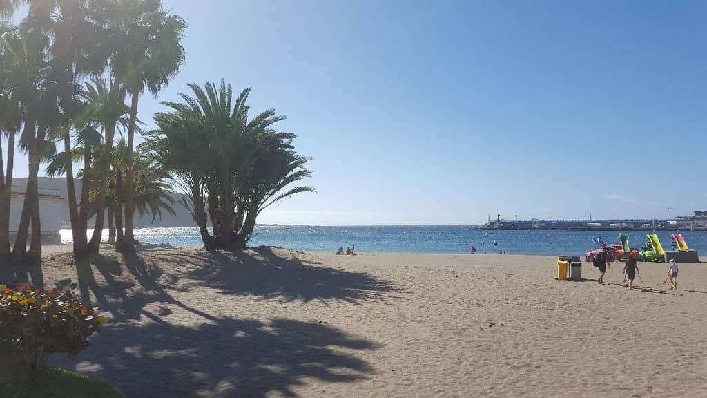 Promenade & Amenities