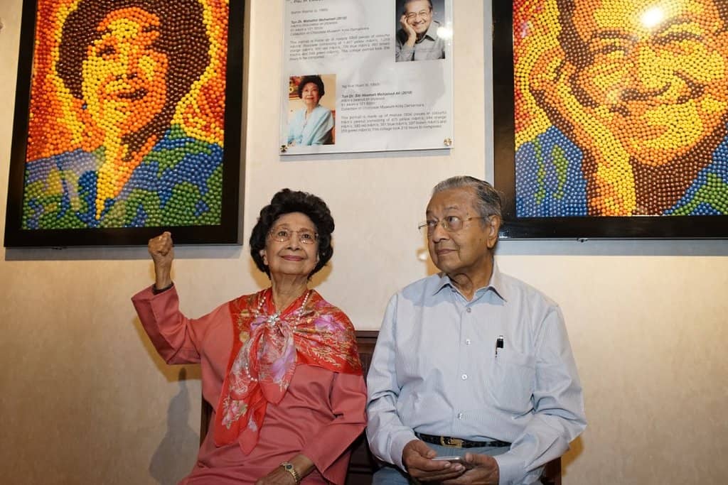 Chocolate History & Art Displays