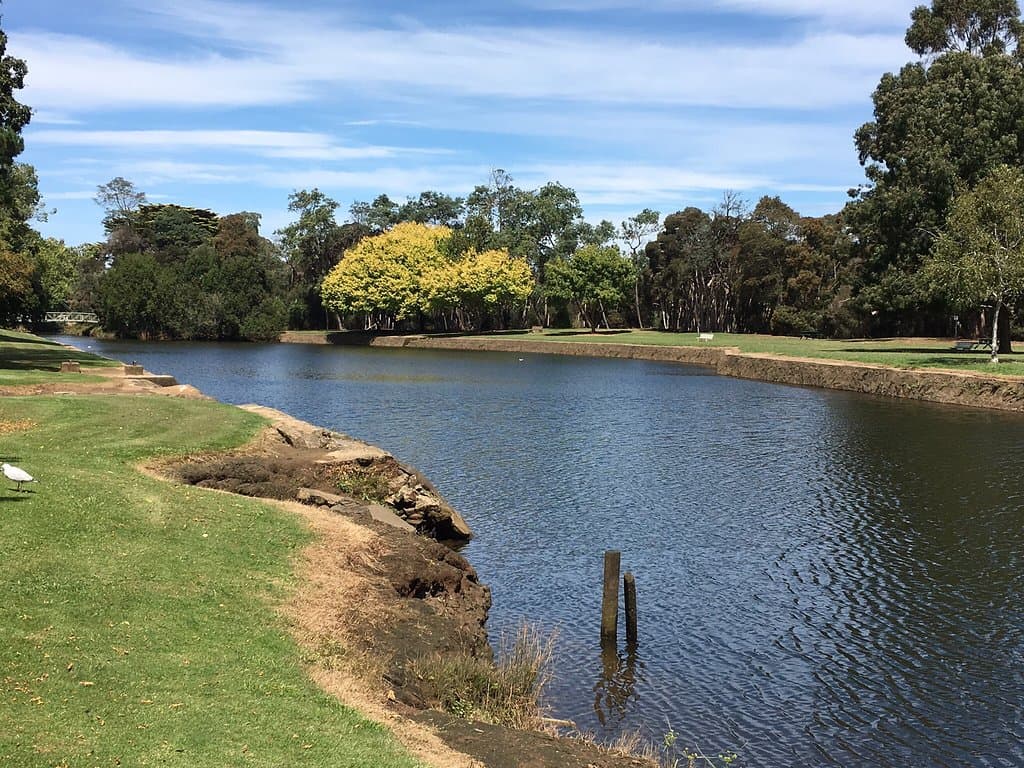 Bell's Parade Latrobe