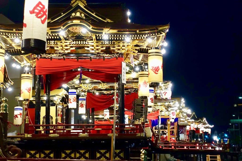 こまつ曳山交流館 みよっさ