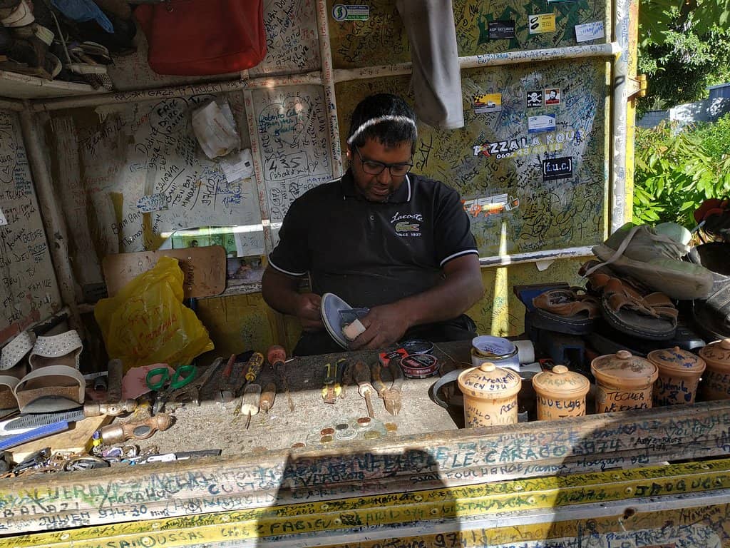 Authentic Mauritian Souvenirs