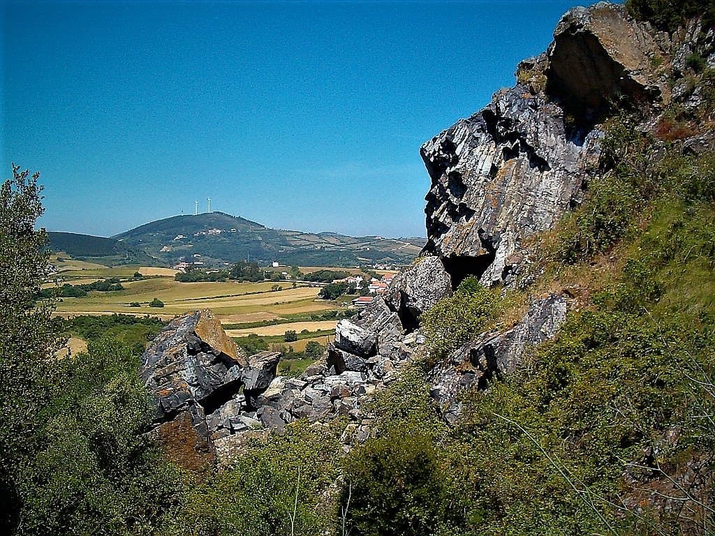 Formação geológica - antiga chaminé vulcânica