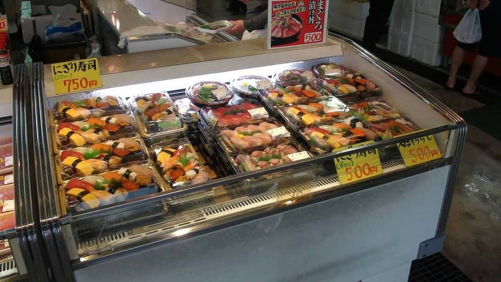 Sashimi & Sushi Delights