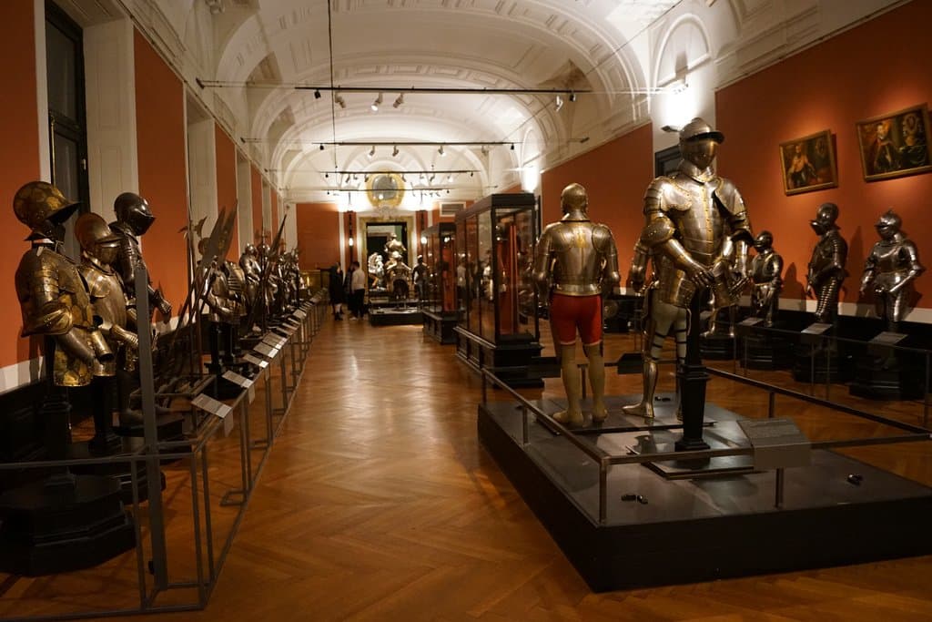 Hofjagd- und Rustkammer