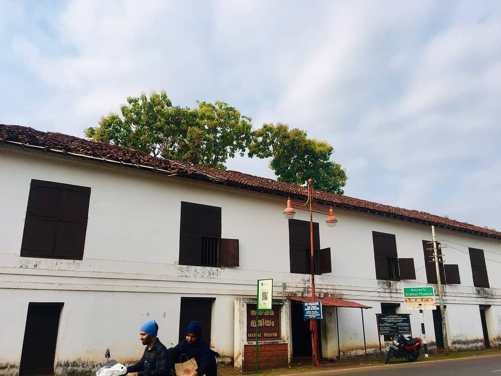 Arakkal Royal Furniture