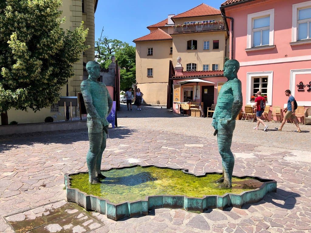 Peeing Statues Prague