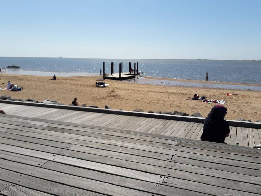 Kitesurfing & Volleyball Hotspot