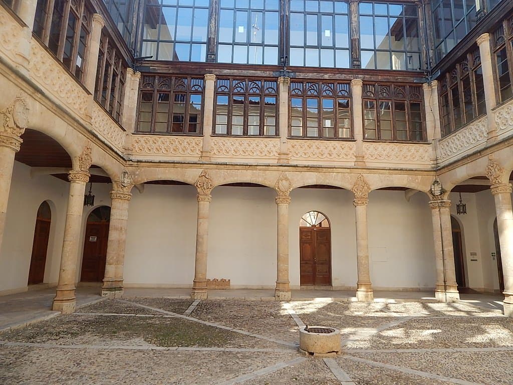 Palacio Condes de Requena