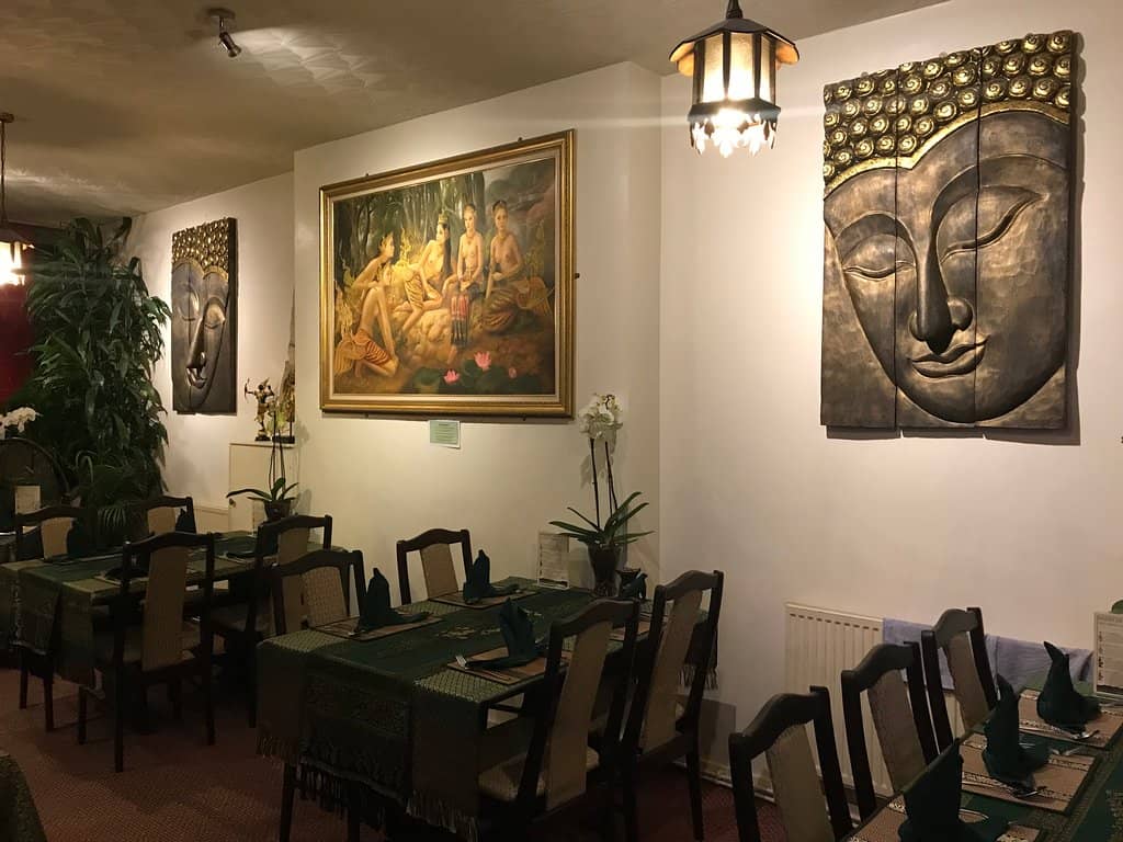 Communal Dining Experience