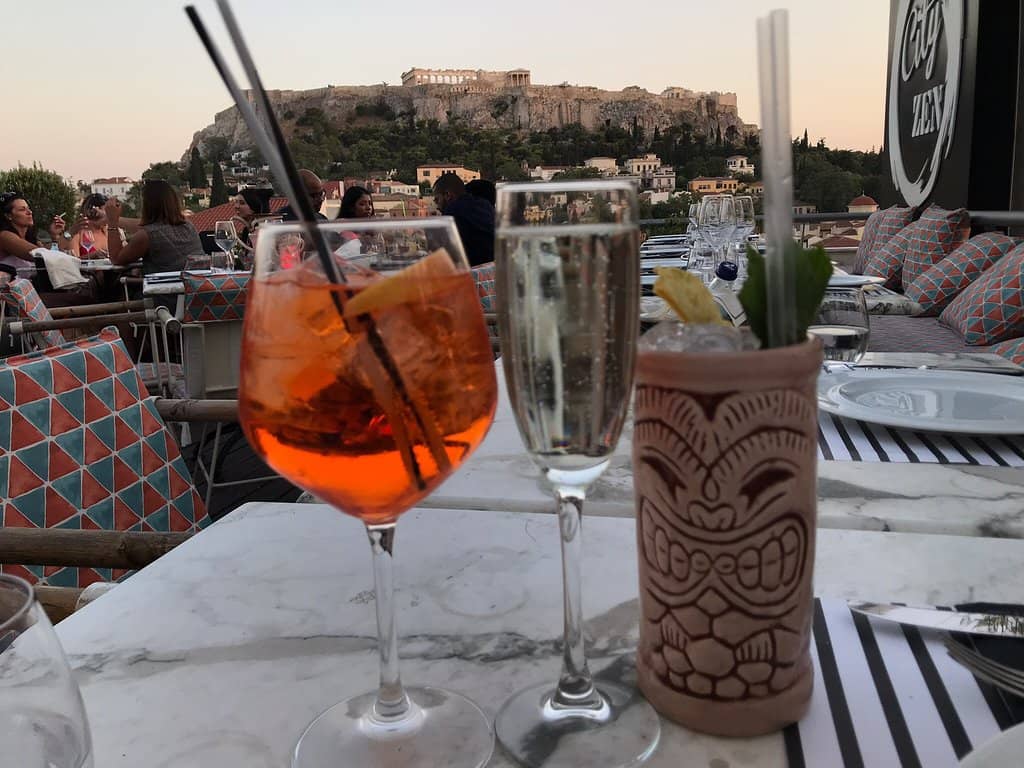 Chic Rooftop Ambiance