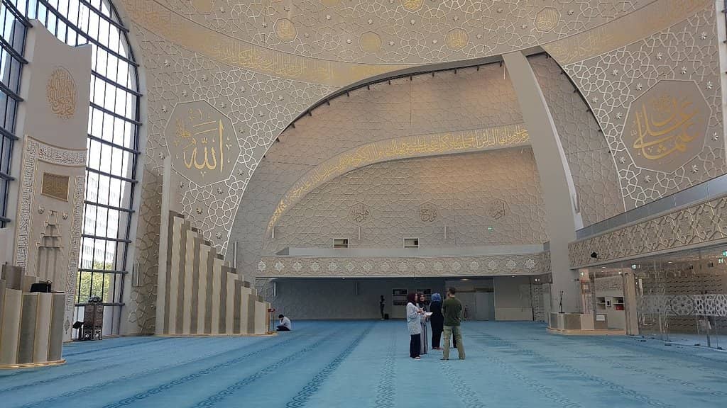 Welcoming Local Community