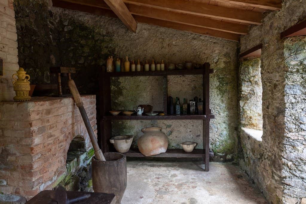 Slave Restraints and Tools