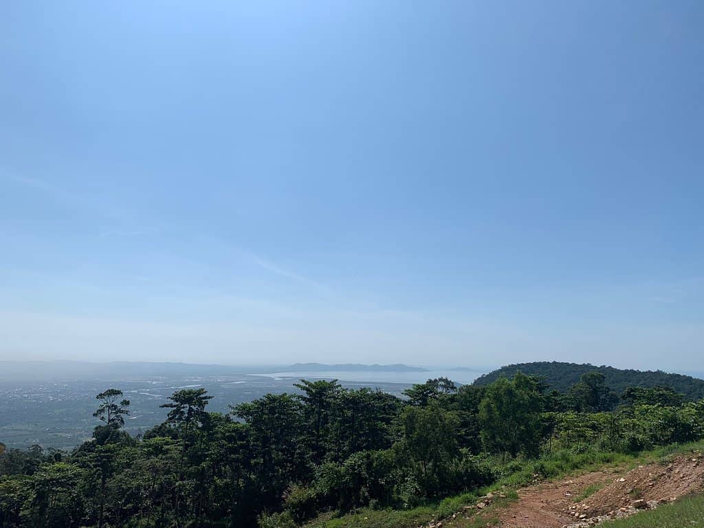 Scenic Hiking Trails