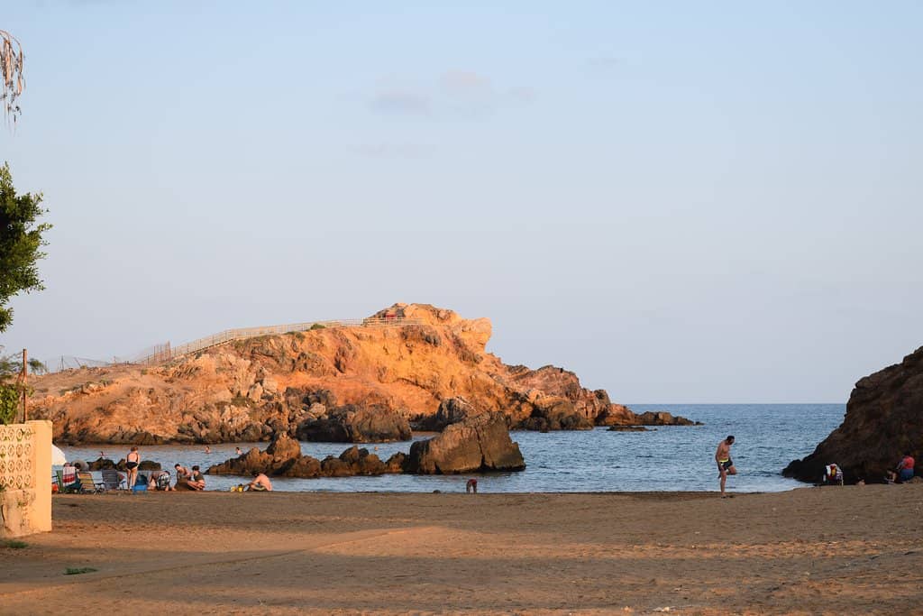 Rocky Outcrop Shelter