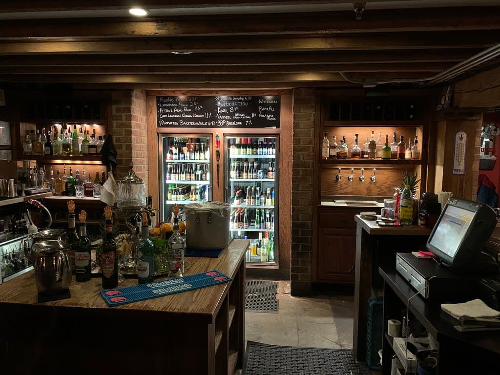 Rick Erwin's West End Grille