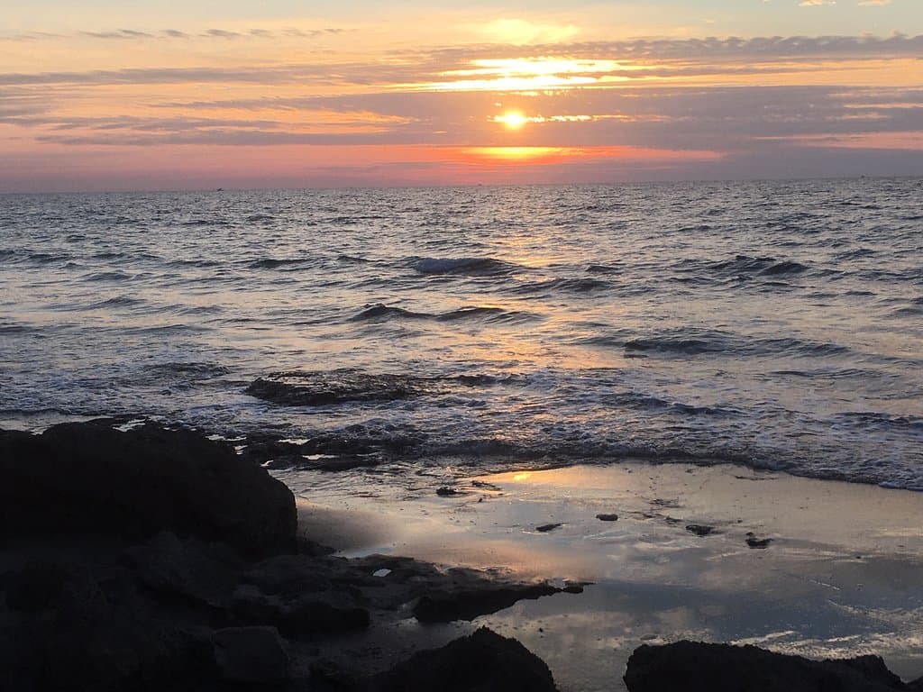 Ga'ash Beach