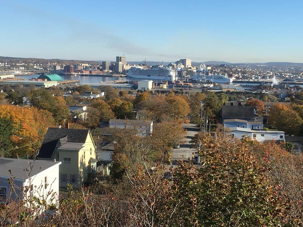Panoramic City & Harbor Views